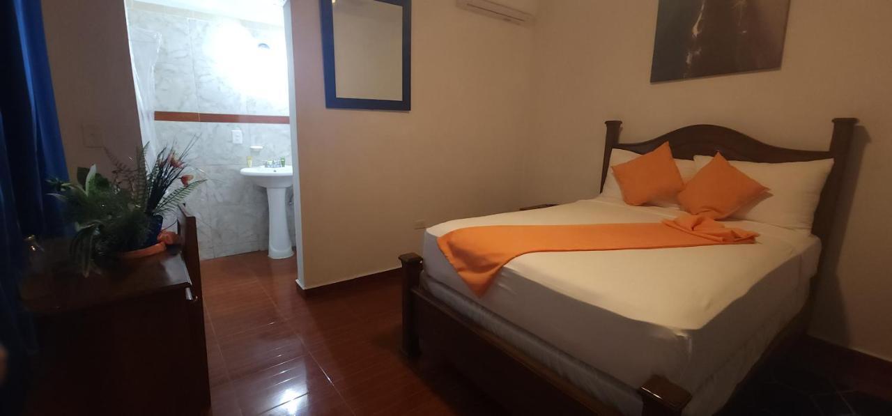 Three Kings Hotel Vertieres 外观 照片